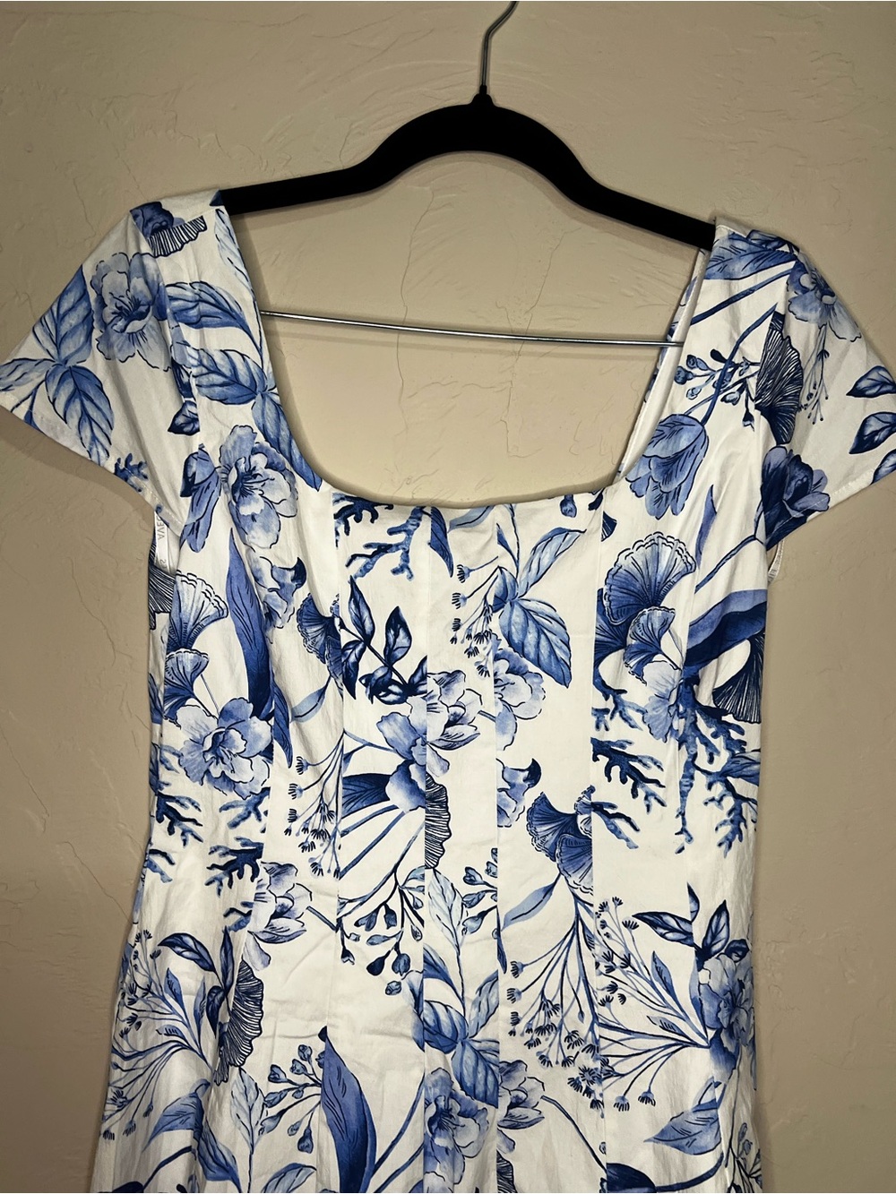 Avec Les Filles Blue White Floral‎ Mini Dress - Picture 3 of 10